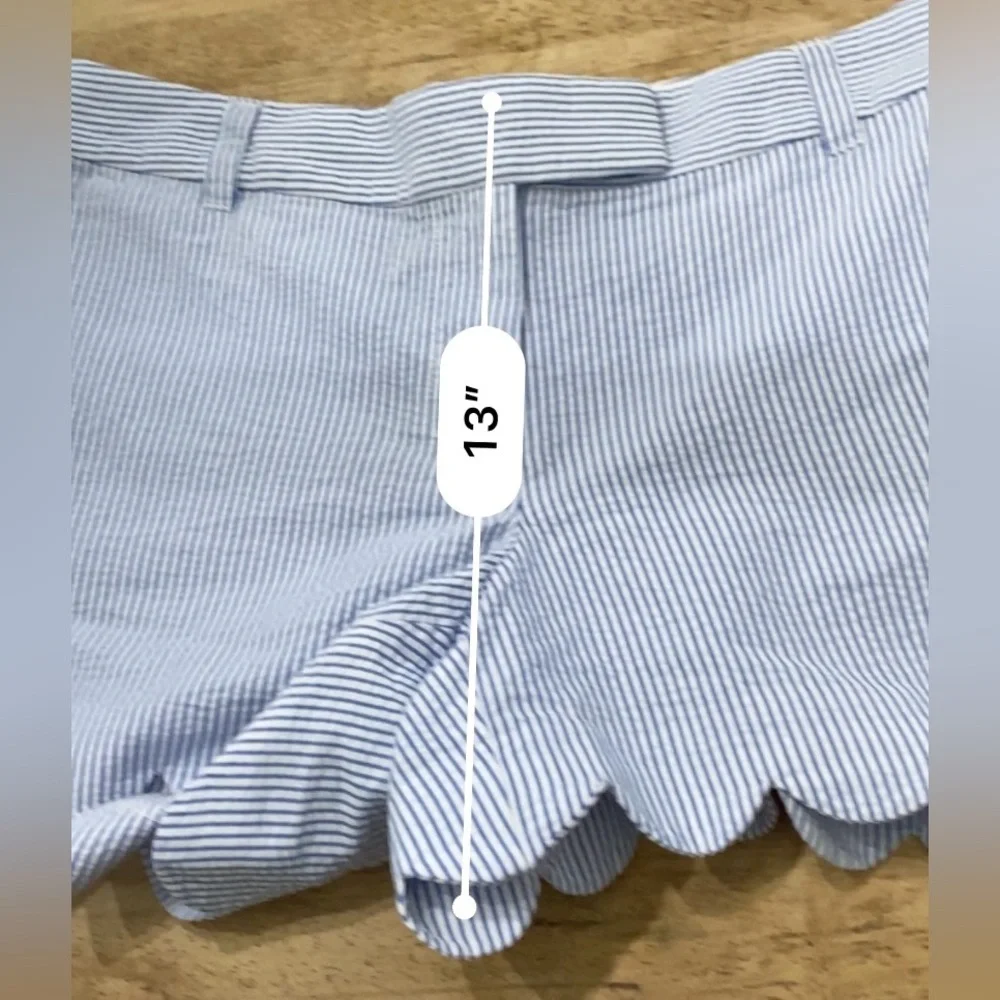J Crew‎ Women’s Blue/White Pinstripe Seersucker Scalloped Short